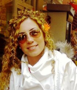 curly worly - Blonde, Long hair styles, Female, Curly hair, Adult hair hairstyle picture