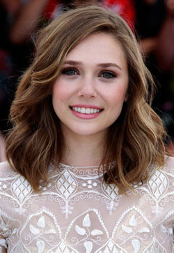 Elizabeth Olsen - Brunette, Celebrities, Wavy hair, Medium hair styles, Adult hair hairstyle picture