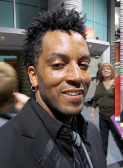 Curly man at ISSE - 3c, Male, Medium hair styles, Styles hairstyle picture
