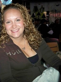 my postpartum curls  - Blonde, 3b, 3a, Medium hair styles, Curly hair, Adult hair hairstyle picture