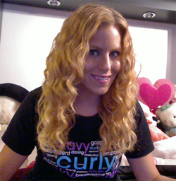 proud curly girl - Blonde, 3a, Wavy hair, Long hair styles, Readers, Female, Curly hair, 2c, Adult hair, Natural Hair Celebration hairstyle picture