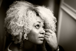 With Cantu Shea Butter  - Blonde, 3b, 3c, Medium hair styles, Readers, Female, Makeovers, Adult hair, Scene hair hairstyle picture