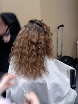 curly girl - Blonde, 2b, 3a, Medium hair styles, Female, Makeovers, Adult hair hairstyle picture