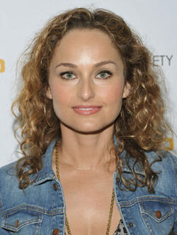 Giada curly - 3b, Celebrities, Medium hair styles, Female, Adult hair hairstyle picture