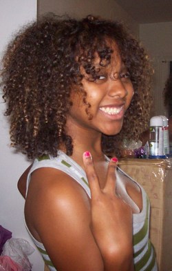 Super cute wash n' go :) - Brunette, 3b, 3c, 4a, Medium hair styles, Female, Curly hair, Teen hair, Black hair, Adult hair, Afro puff, Curly kinky hair hairstyle picture