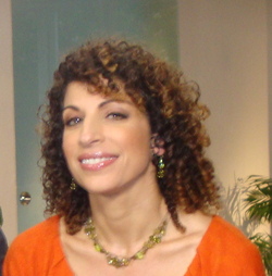 Humid day but curls held - Brunette, Long hair styles, Readers, Female, Curly hair, Adult hair hairstyle picture