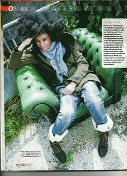 my afro on rainy photoshoot - Medium hair styles, Kinky hair, Afro, Female, Black hair, Adult hair, 4c hairstyle picture