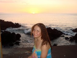 Hawaii Girl - Readers, 2010 Holiday Photos hairstyle picture