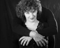 Paul's behind me, but hidden by my hair! - Redhead, 3a, Medium hair styles, Readers, Styles, Female, Curly hair hairstyle picture