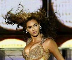 Beautiful Beyonce - Brunette, Blonde, 2b, Celebrities, Wavy hair, Long hair styles, Female, Curly hair hairstyle picture