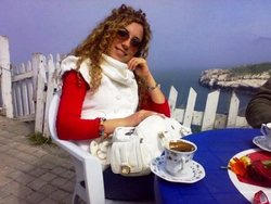 2646_1030806617114_1433838873_30 - Brunette, Blonde, Long hair styles, Readers, Female, Curly hair, Adult hair hairstyle picture