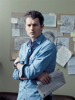 James Badge Dale - Brunette, Celebrities, Wavy hair, Male, Short hair styles, Curly hair, Adult hair hairstyle picture