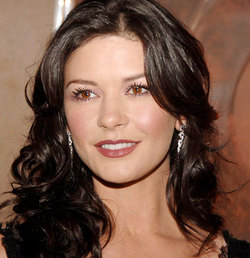Catherine Zeta-Jones - 2a, Brunette, Celebrities, Wavy hair, Long hair styles, Female hairstyle picture