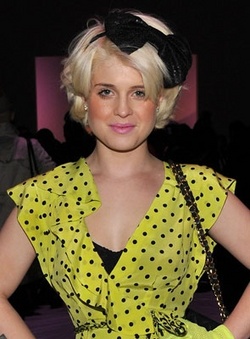 Kelly Osbourne - Blonde, Celebrities, Wavy hair, Short hair styles, Female hairstyle picture