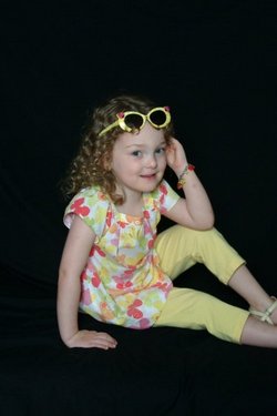 My curly girl - Medium hair styles, Kids hair, Summer hair hairstyle picture