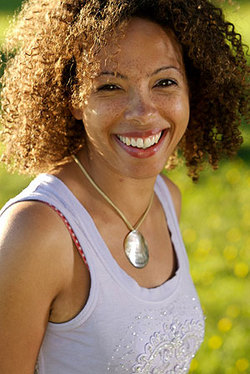 Spring Lovliness - Brunette, 4a, Medium hair styles, Kinky hair, Spring hair, Styles, Female hairstyle picture