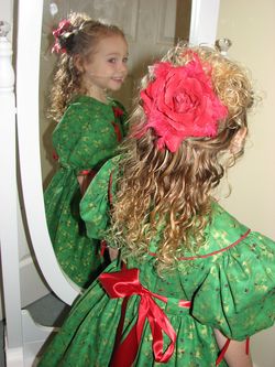 Red Rose - Readers, 2010 Holiday Photos hairstyle picture