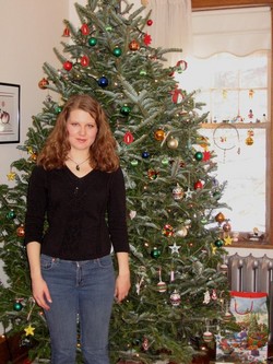 Christmas - long waves - Brunette, Wavy hair, Medium hair styles, Readers, Female, Curly hair, 2c hairstyle picture