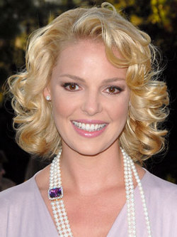 Katherine Heigl - Blonde, 3a, Celebrities, Medium hair styles, Styles, Female, Curly hair, Adult hair hairstyle picture