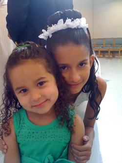 Curly Girls on First Communion - Brunette, 3c, Medium hair styles, Kids hair, Long hair styles, Summer hair, Spring hair, Readers, Special occasion, Curly hair hairstyle picture
