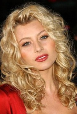 Alyson Michalka - Blonde, 3a, Celebrities, Wavy hair, Medium hair styles, Female, Curly hair hairstyle picture