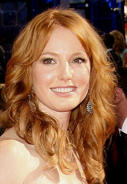 Alicia Witt - Redhead, Celebrities, Wavy hair, Long hair styles, Female, 2009 Emmy Awards hairstyle picture