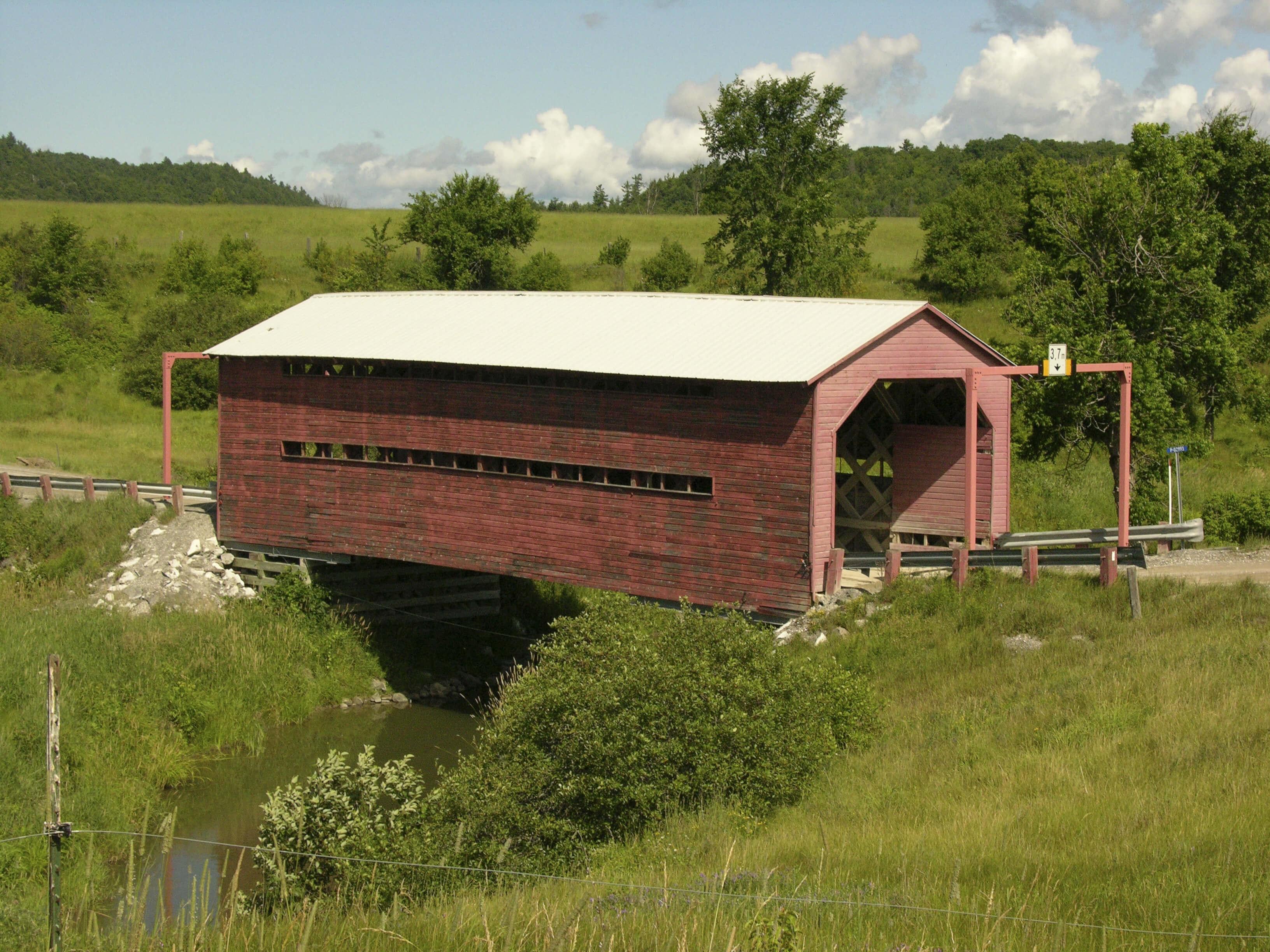 pont couvert