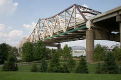 Louisville_i64