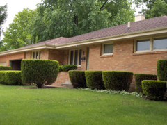 Suburban_ranch_house