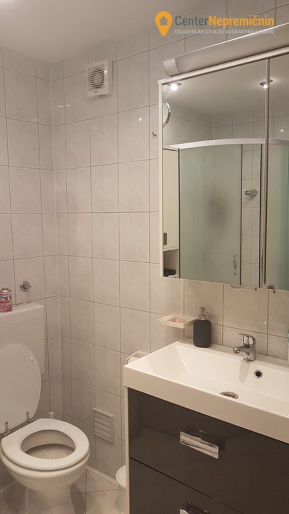 Center nepremičnin Prodamo stanovanje, 2sobno, Velenje, Savinjska