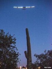 Solar_plane_column