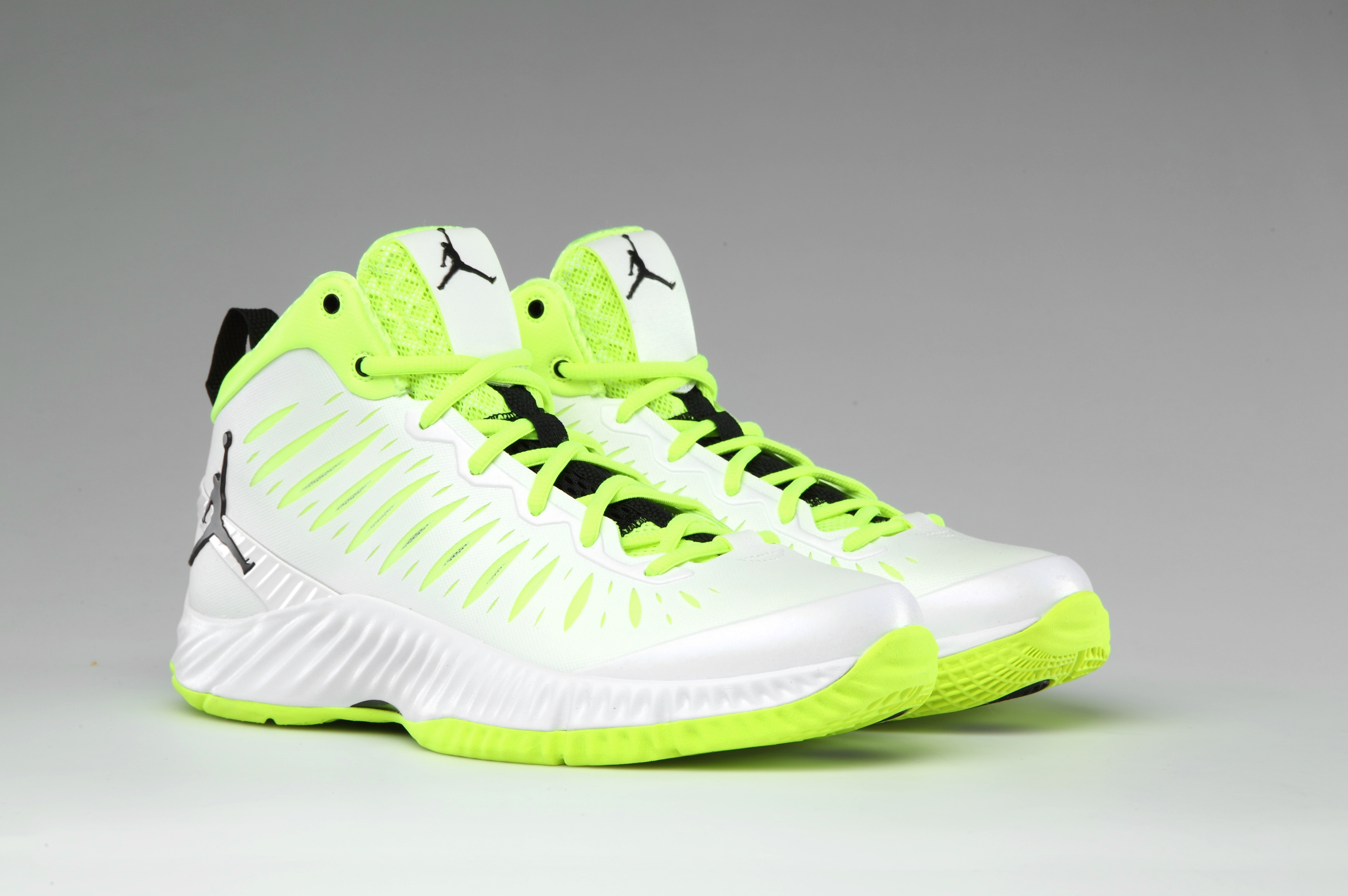 jordan superfly 2017 white