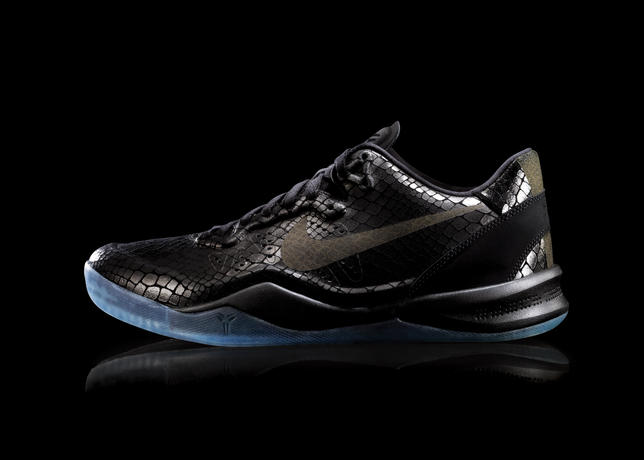 KOBE 8 BLACK
