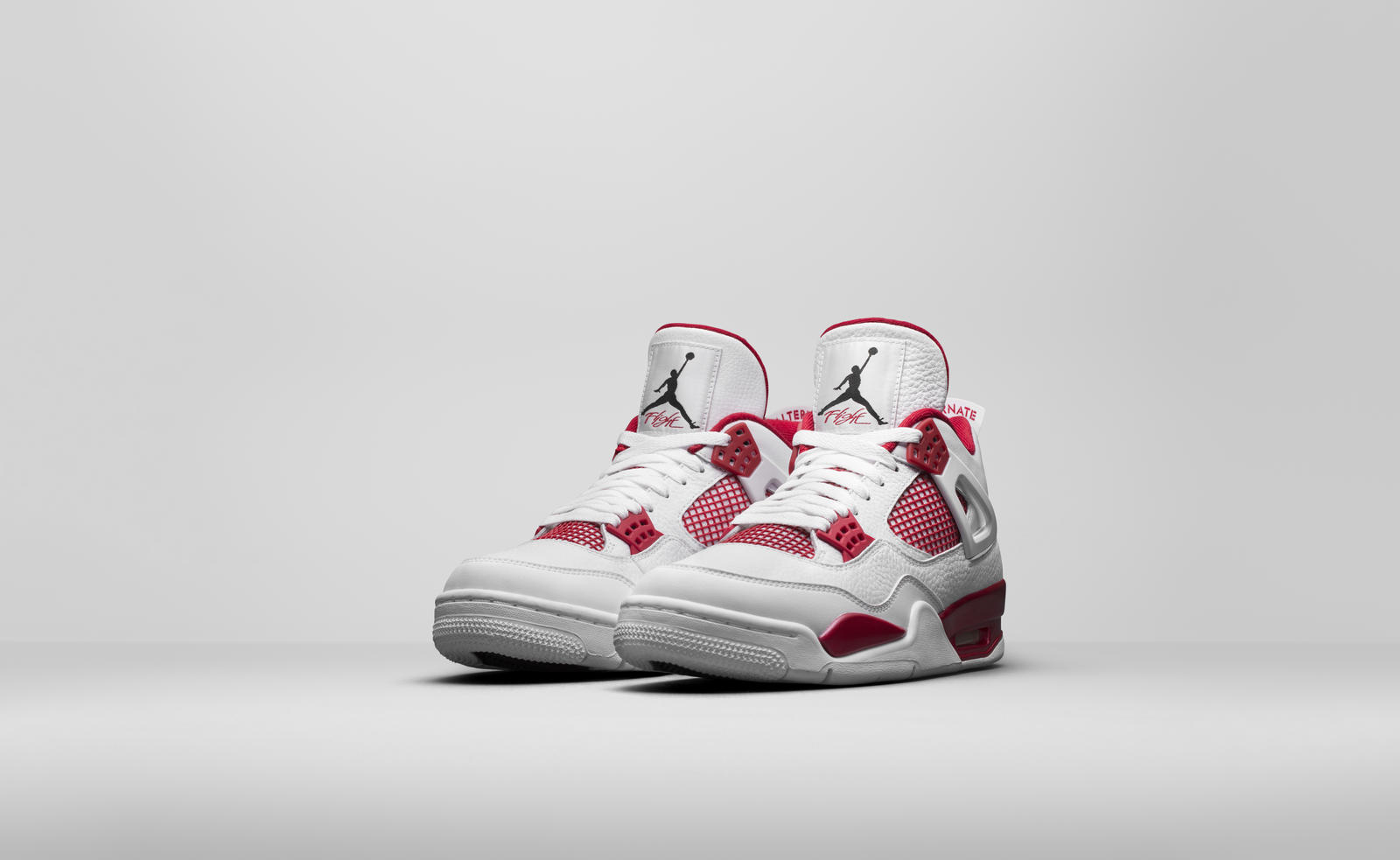 Air_Jordan_IV_89_5_native_1600.jpeg