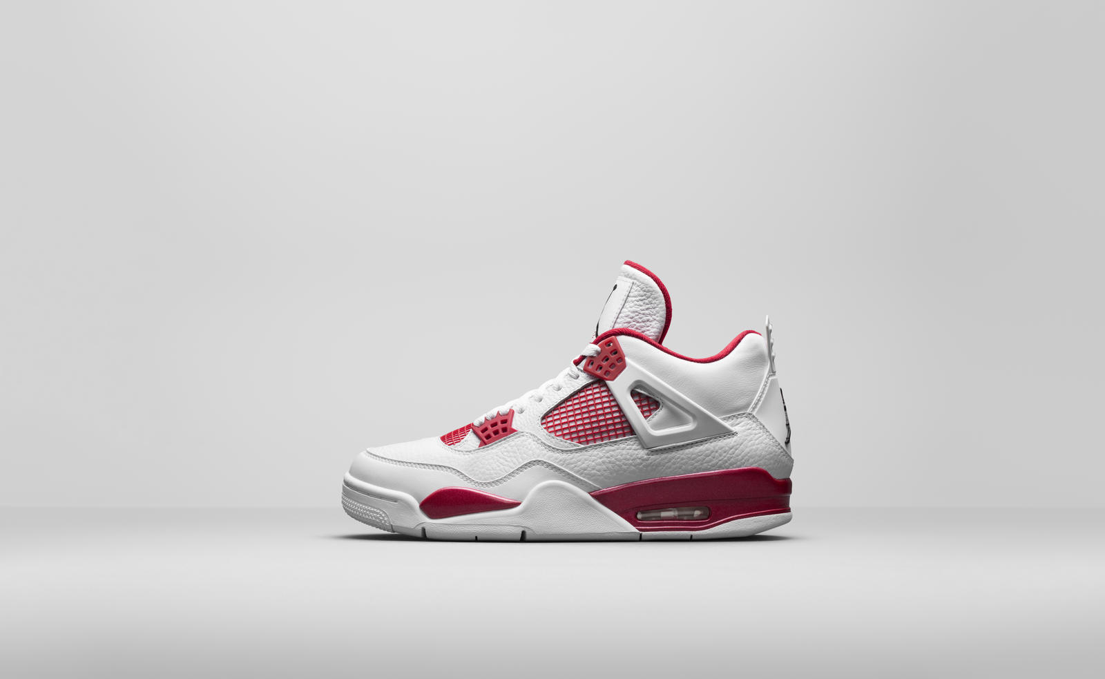 Air_Jordan_IV_89_8_native_1600.jpeg