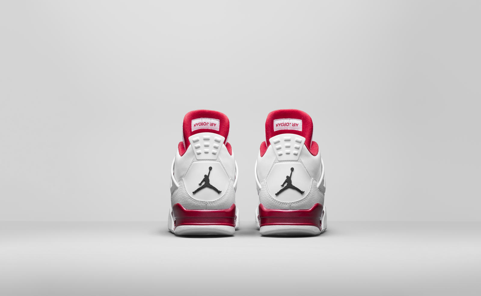 Air_Jordan_IV_89_4_native_1600.jpeg