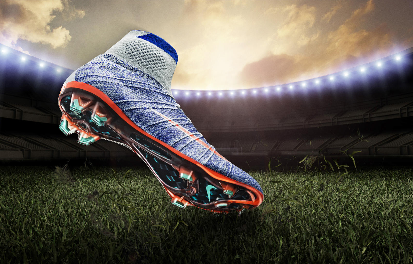 NIKE SOCCER UNVEILS ALLNEW WOMEN’S CLEAT PACK FOR 2016 Nike News