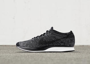 Nike Flyknit Racer