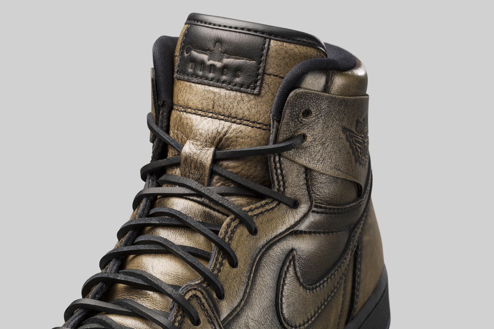 Mobile Gallery Image