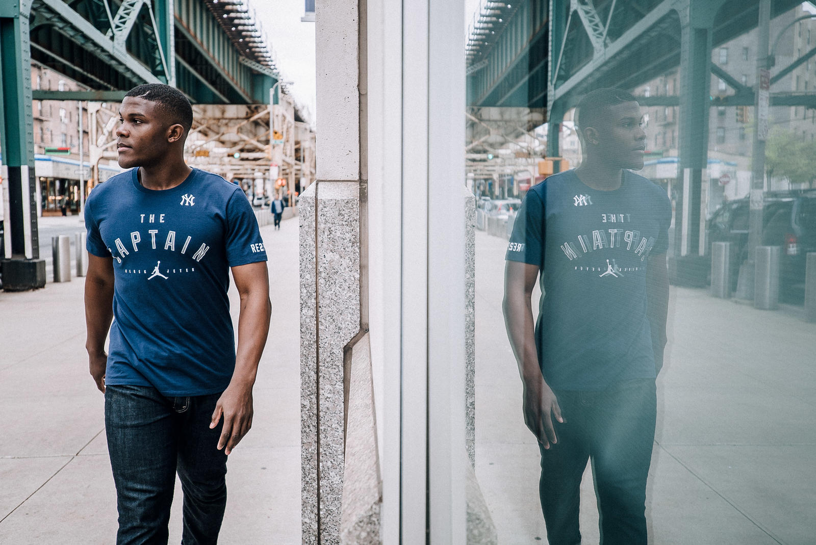 Mobile Gallery Image