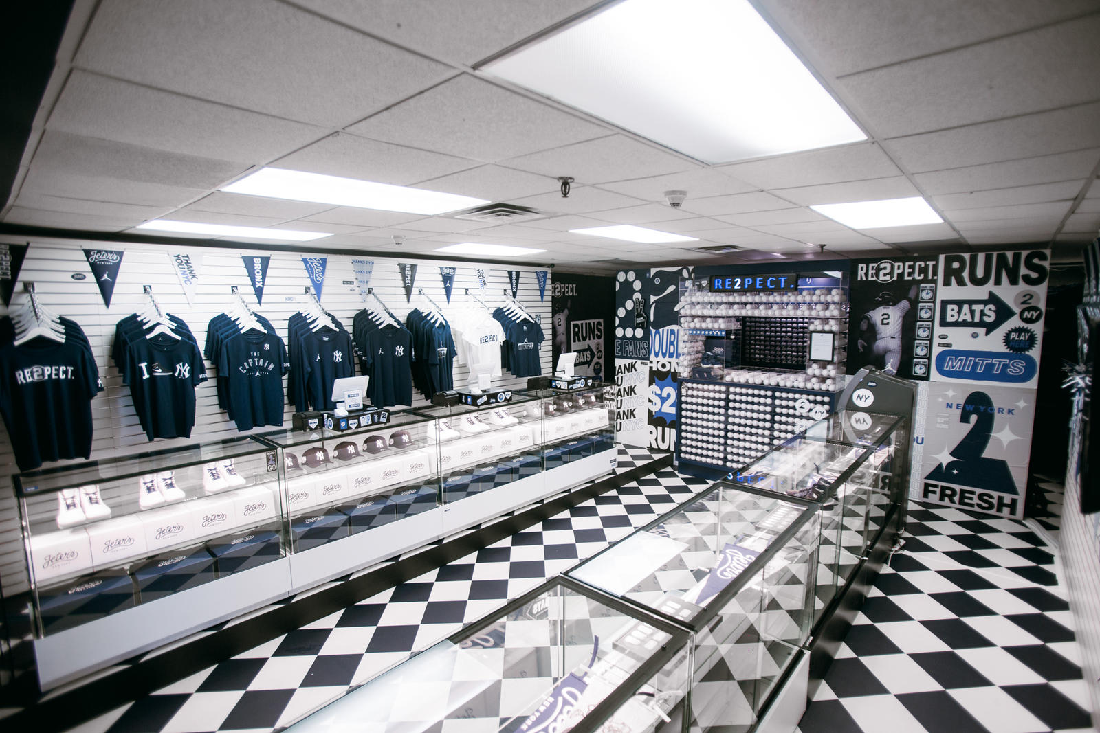 Mobile Gallery Image