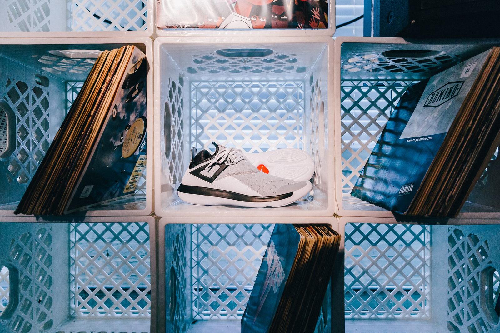 Mobile Gallery Image