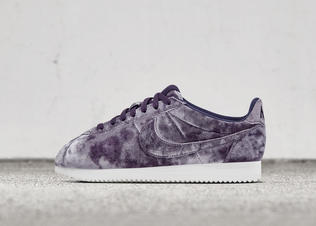 nike cortez lila