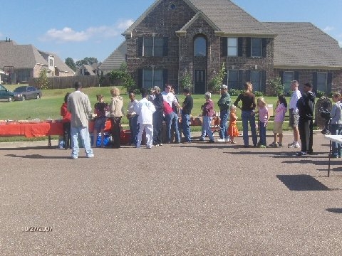http://s3.amazonaws.com/nlink/photos/10942/1st_Castle_Ridge_October_Fest3.jpg?AWSAccessKeyId=AKIAJODKKJAWTTFD34BQ&Expires=1786746397&Signature=1Z%2F3%2BjeK9OdmQ0fSGUvtjhrheXo%3D