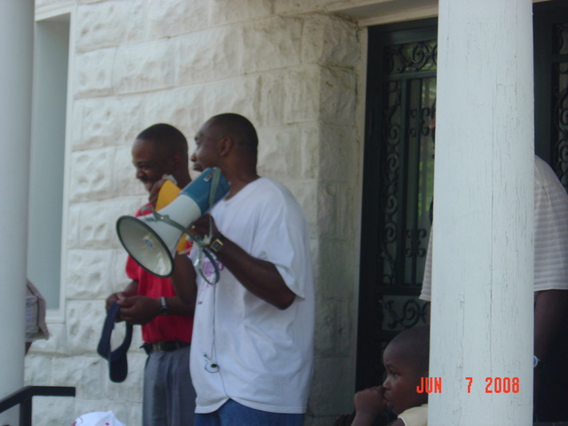 Praying_Hands_Across_Douglas_08_019.jpg