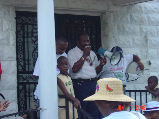 PrayingHandsAcrossDouglas08023.jpg
