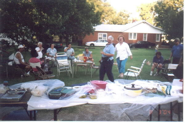 August_Picnic_1.jpg