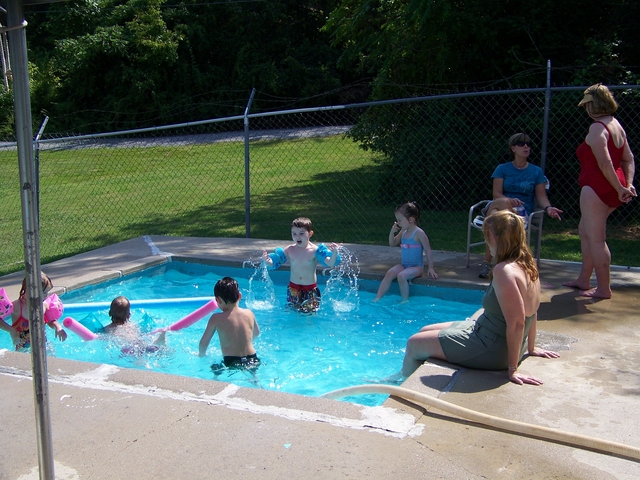 Baby_Pool.JPG