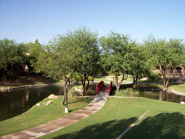 Montefino_Walking_paths.jpg
