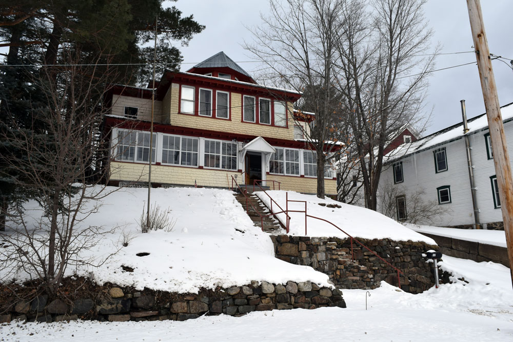 Samaritan House opens, giving a home to the homeless News, Sports